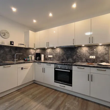 Magdalenenhof - Moderne Inmitten Der Apartman *