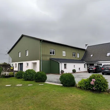 Magdalenenhof - Moderne Inmitten Der Apartman Wanderup